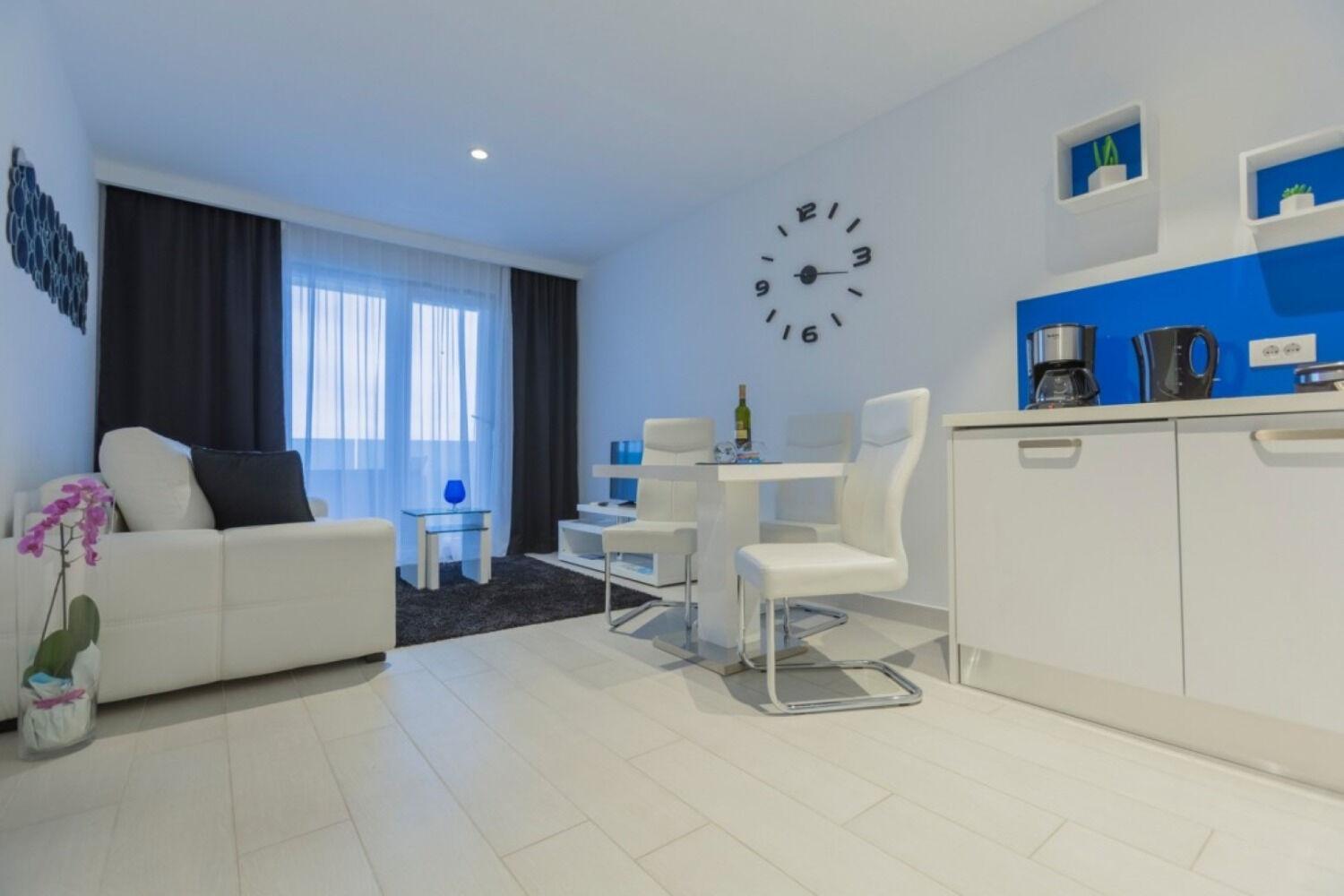 Luxury - Heated Pool, Sauna And Gym Makarska