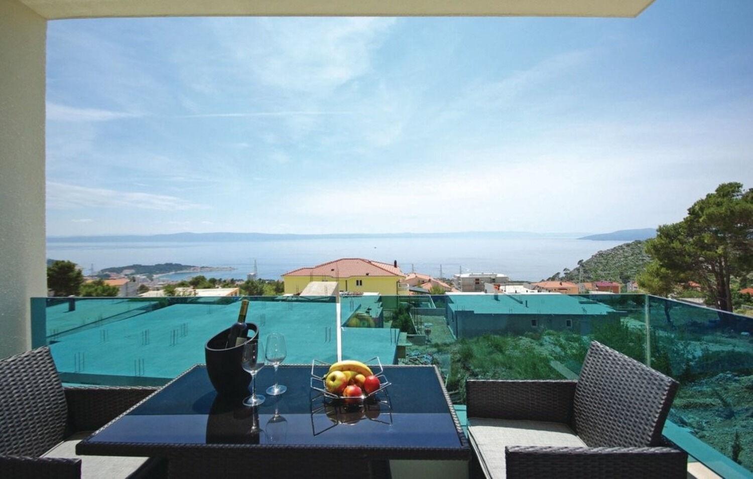 Luxury - Heated Pool, Sauna And Gym Apartament Makarska