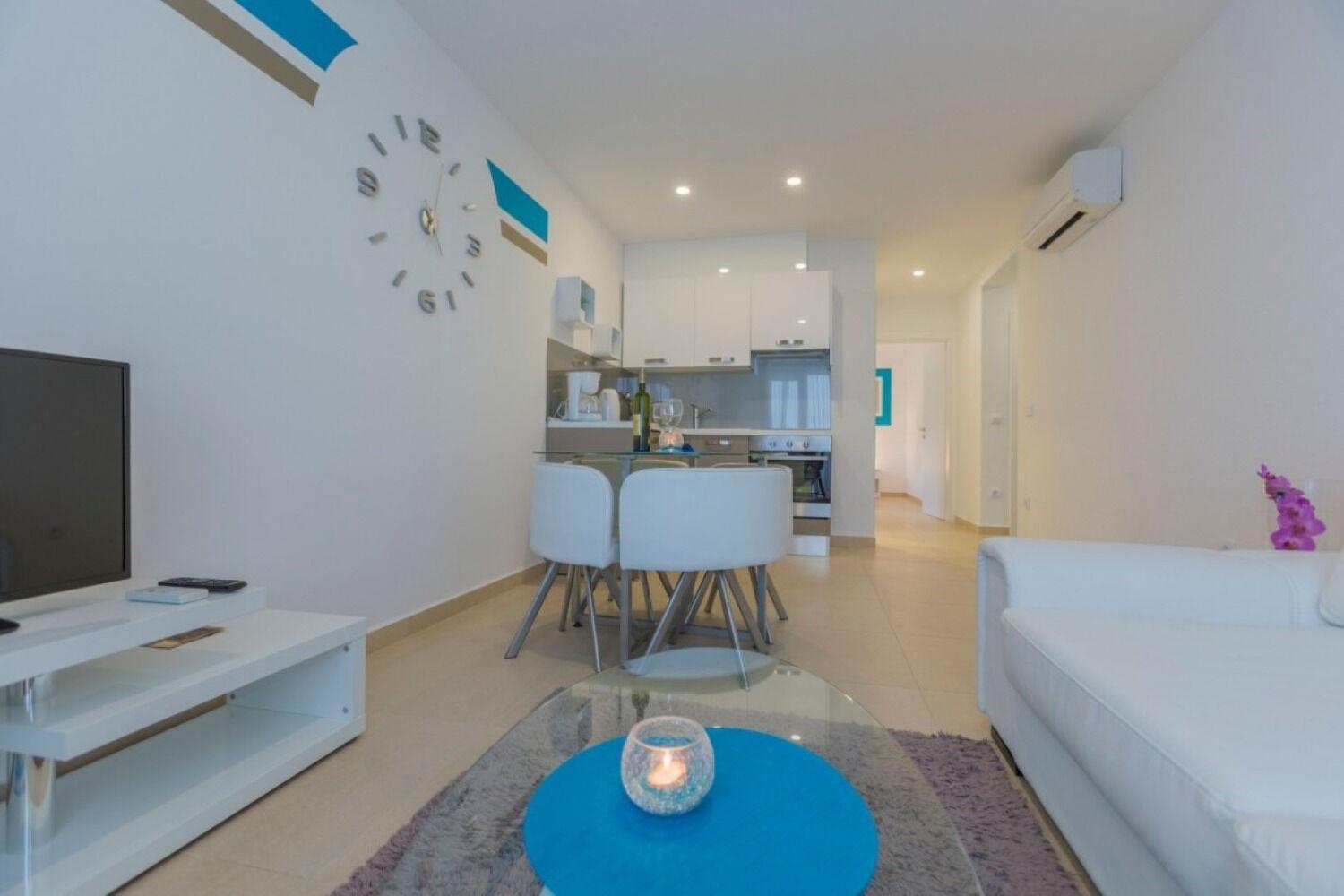 Luxury - Heated Pool, Sauna And Gym Apartament