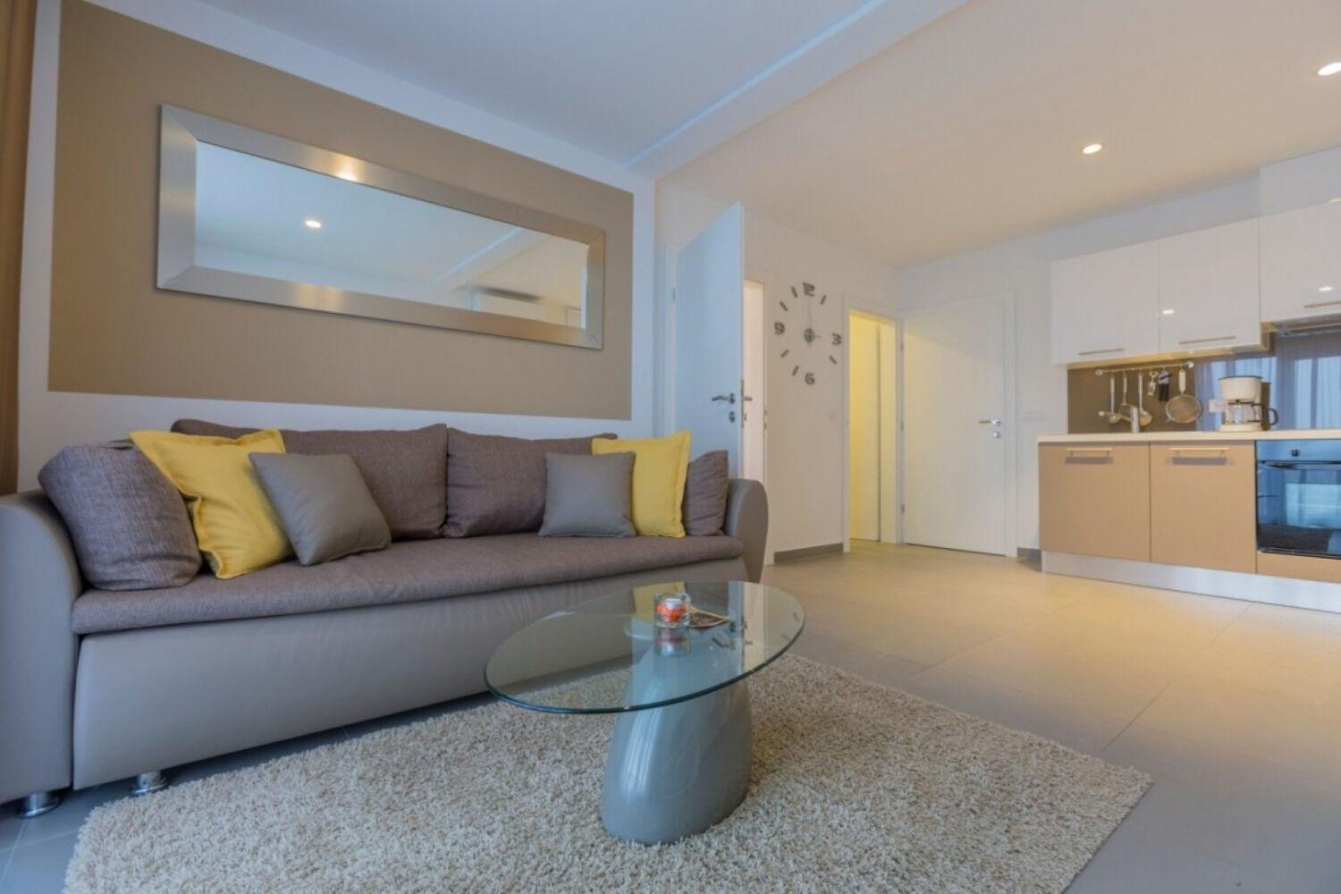 Luxury - Heated Pool, Sauna And Gym Apartament *